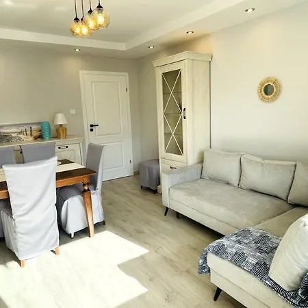 Zatoka Spokoju דירה גדינייה