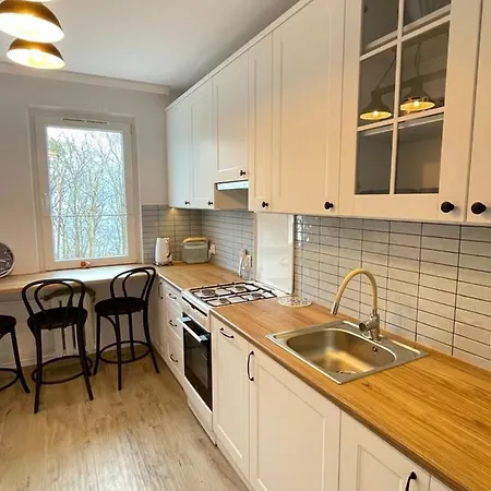 Zatoka Spokoju גדינייה