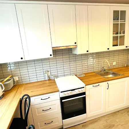 Zatoka Spokoju גדינייה