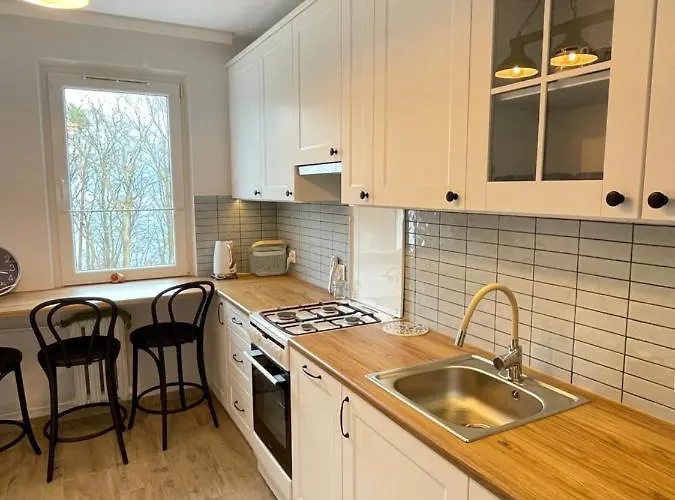 Zatoka Spokoju غدينيا